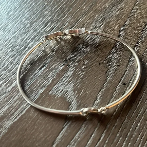 Silver Winged open bangle Bracelet - Picture 2 of 3